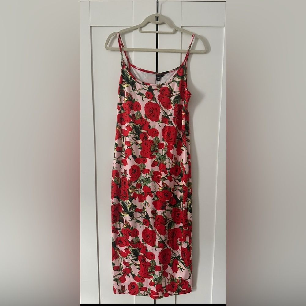 ***NWT SHEIN FLORAL MIDI DRESS